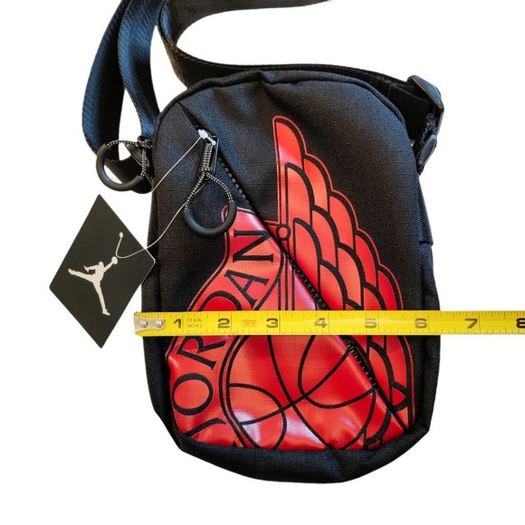 Nike Air Jordan 2 Zip Pouch Cross Bag One Size NEW - Picture 5 of 7